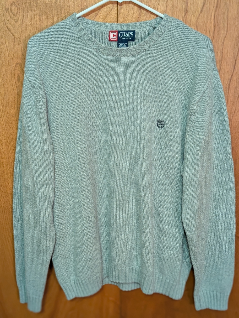 Chaps Men's Crewneck Sweater in Light Gray